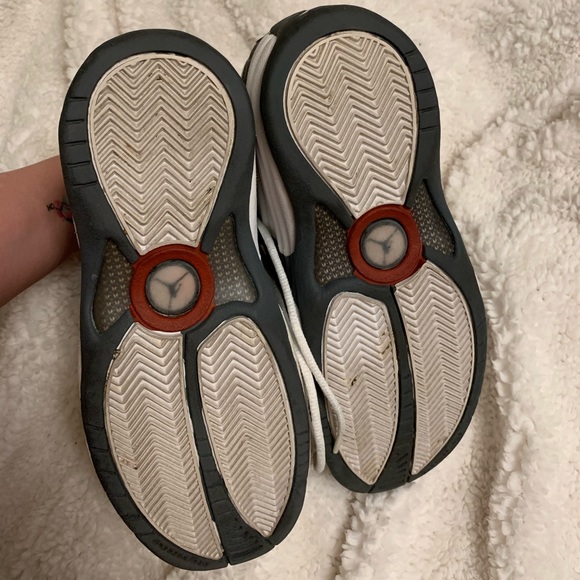 2001 Air Jordan Jumpman Team One sneakers - Picture 4 of 4